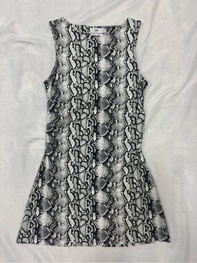 twik/Simons Viscose Black & White Snake-Print mini dress